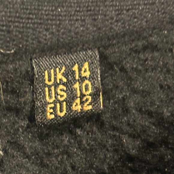 Superdry Los Angeles  “Alice” Black Crewneck Sweatshirt, cozy cotton blend 🖤 - Picture 10 of 10